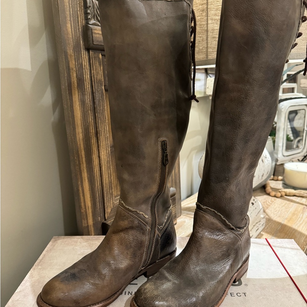 Bedstu Manchester Boots - Picture 2 of 7
